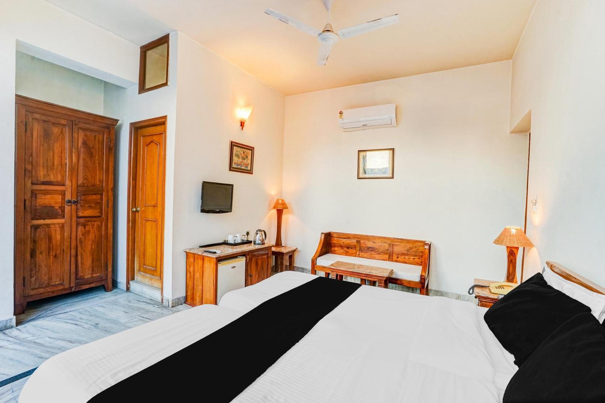 Super Hotel O Sansarchandra Road Formerly Luna Rosa 斋浦尔 外观 照片